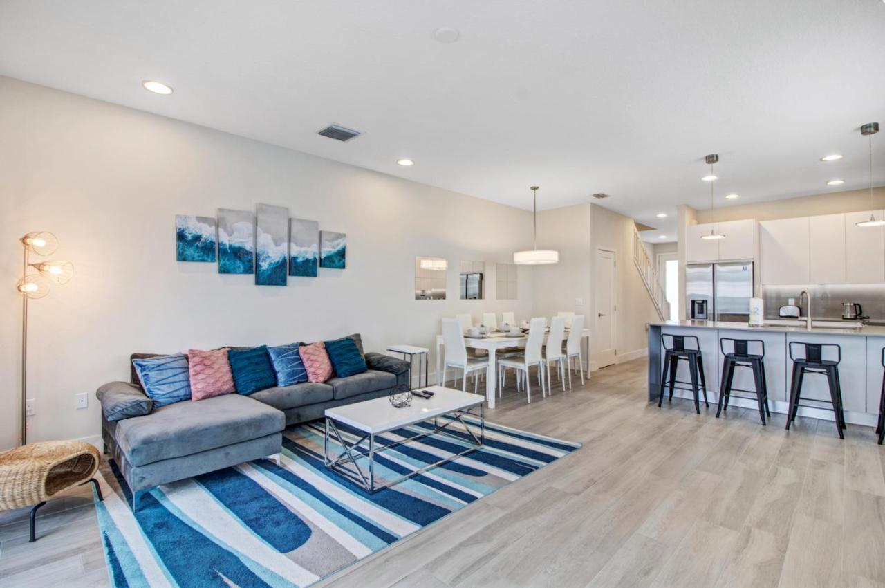 Modern Townhouse Near Disney With Heated Pool ออร์ลันโด ภายนอก รูปภาพ