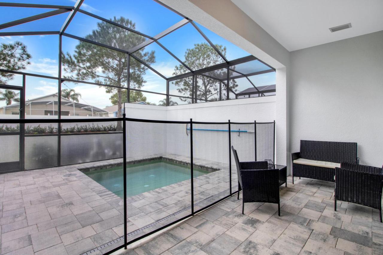 Modern Townhouse Near Disney With Heated Pool ออร์ลันโด ภายนอก รูปภาพ