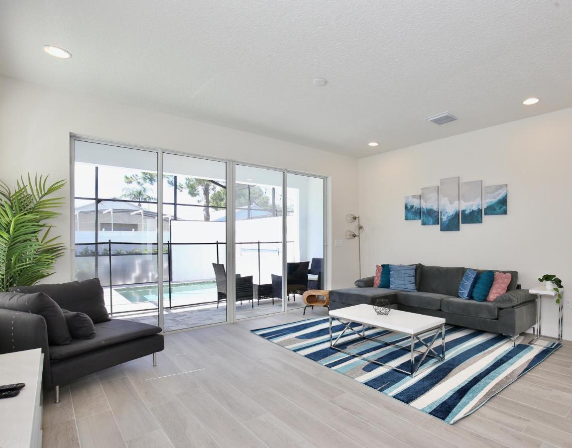 Modern Townhouse Near Disney With Heated Pool ออร์ลันโด ภายนอก รูปภาพ