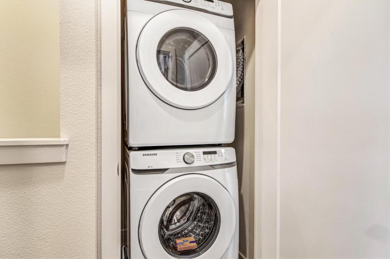 Modern Townhouse Near Disney With Heated Pool ออร์ลันโด ภายนอก รูปภาพ