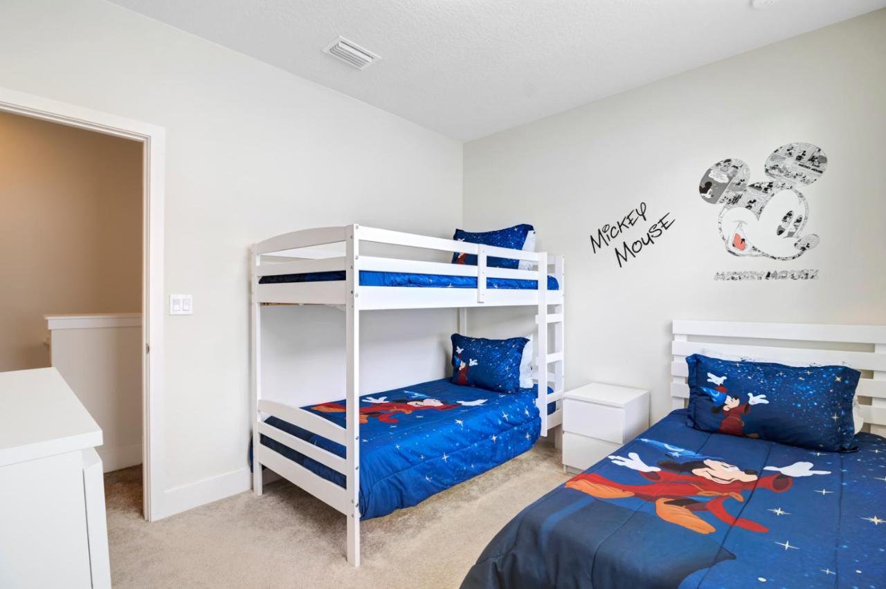 Modern Townhouse Near Disney With Heated Pool ออร์ลันโด ภายนอก รูปภาพ
