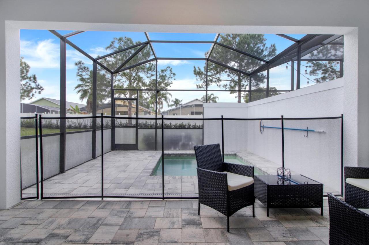 Modern Townhouse Near Disney With Heated Pool ออร์ลันโด ภายนอก รูปภาพ